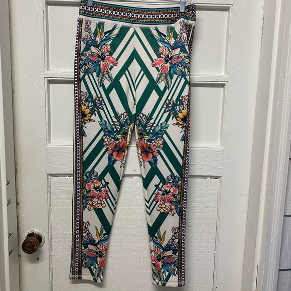 Jealous Tomato Women’s 2 piece track suit size Large - Picture 8 of 10